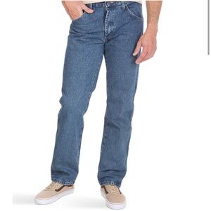 WRANGLER Denim Jeans size 40 100% cotton
Excellent condition, like new.